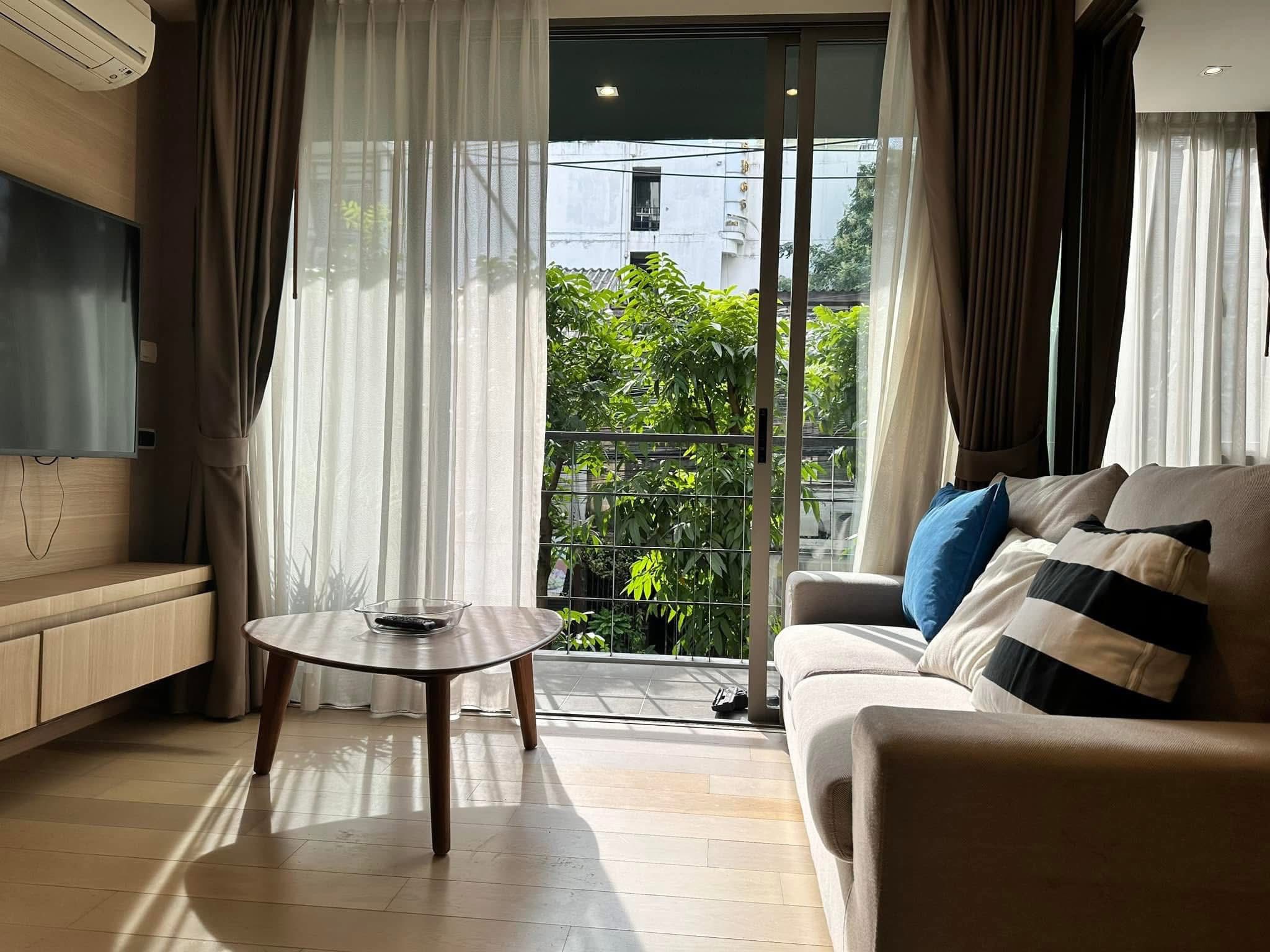 One Bedroom Condo For Rent