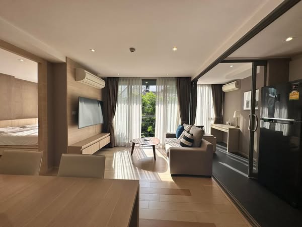 One Bedroom Condo For Rent