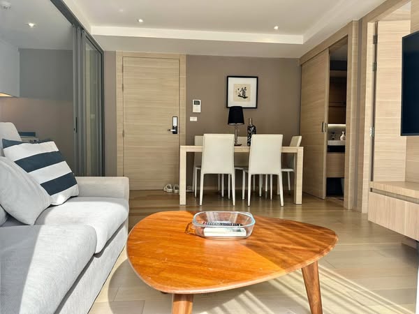 One Bedroom Condo For Rent