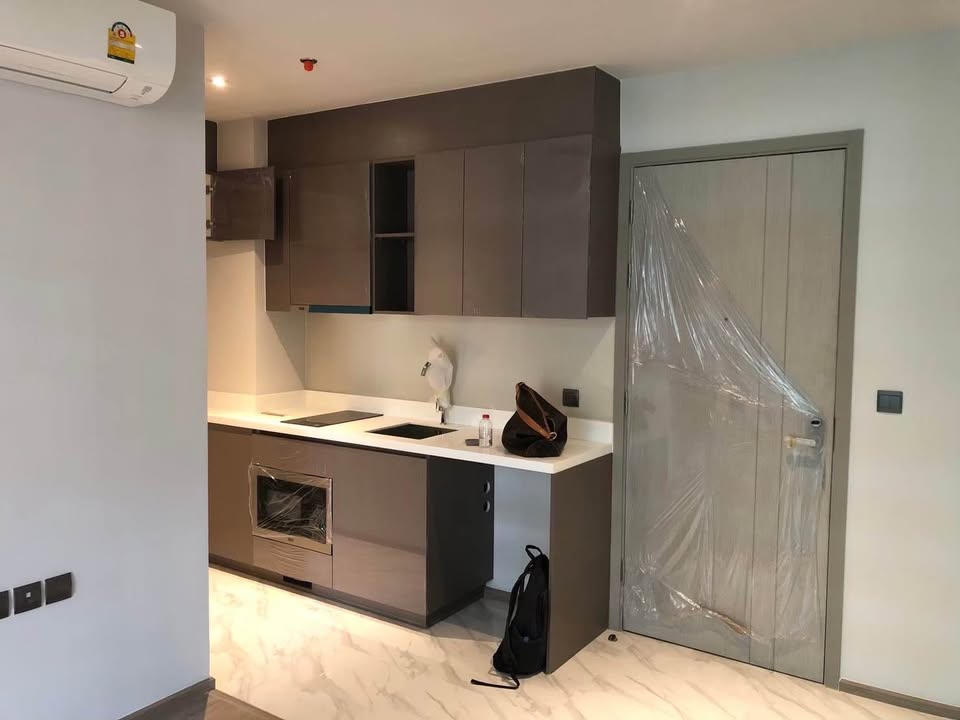 One Bedroom Condo For Rent