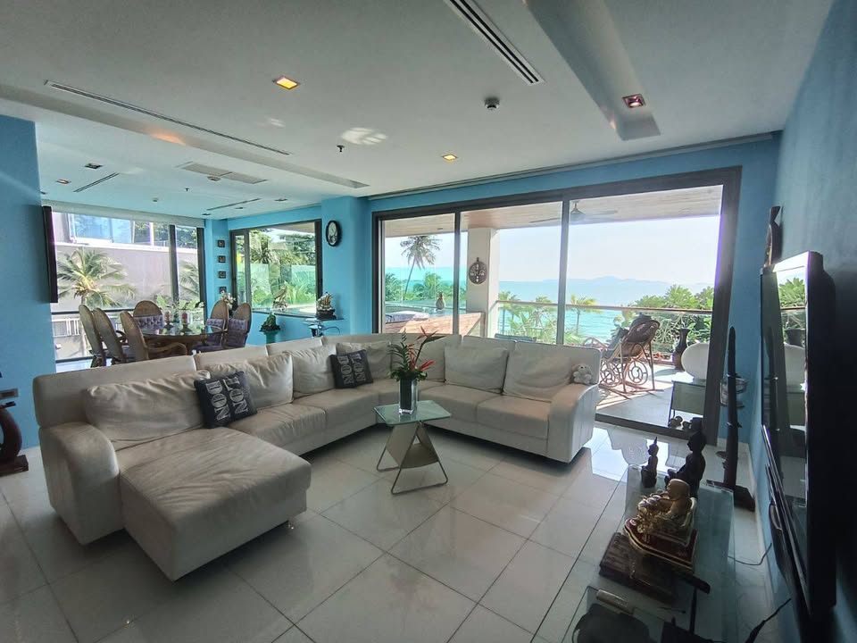Large Three Bed Room Apartment For Sale