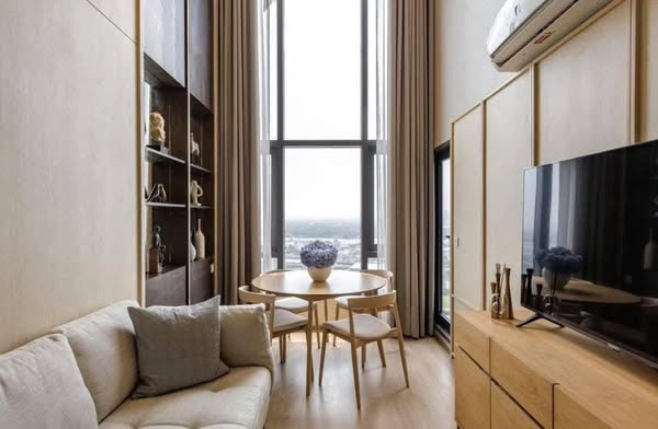 Duplex Two Bedroom Apartment For Rent 
