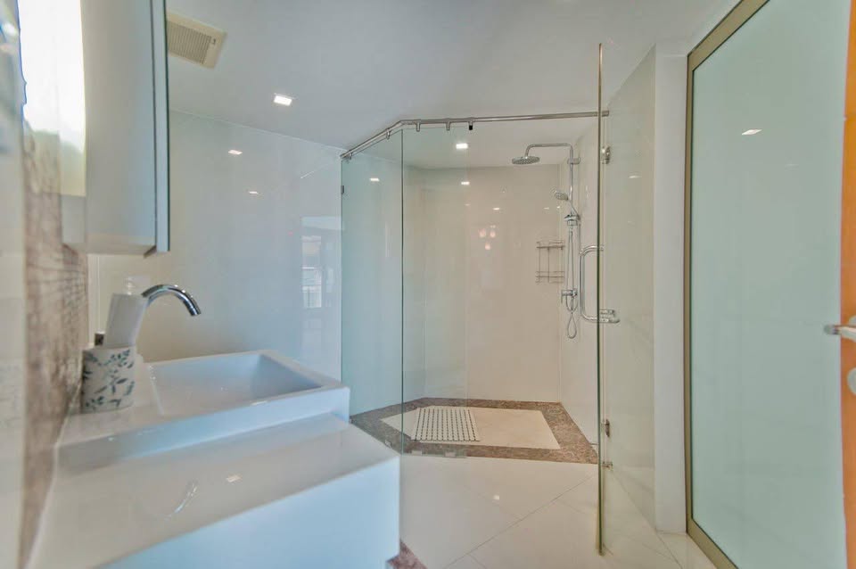 Duplex Three Bed Room Apartment For Sale