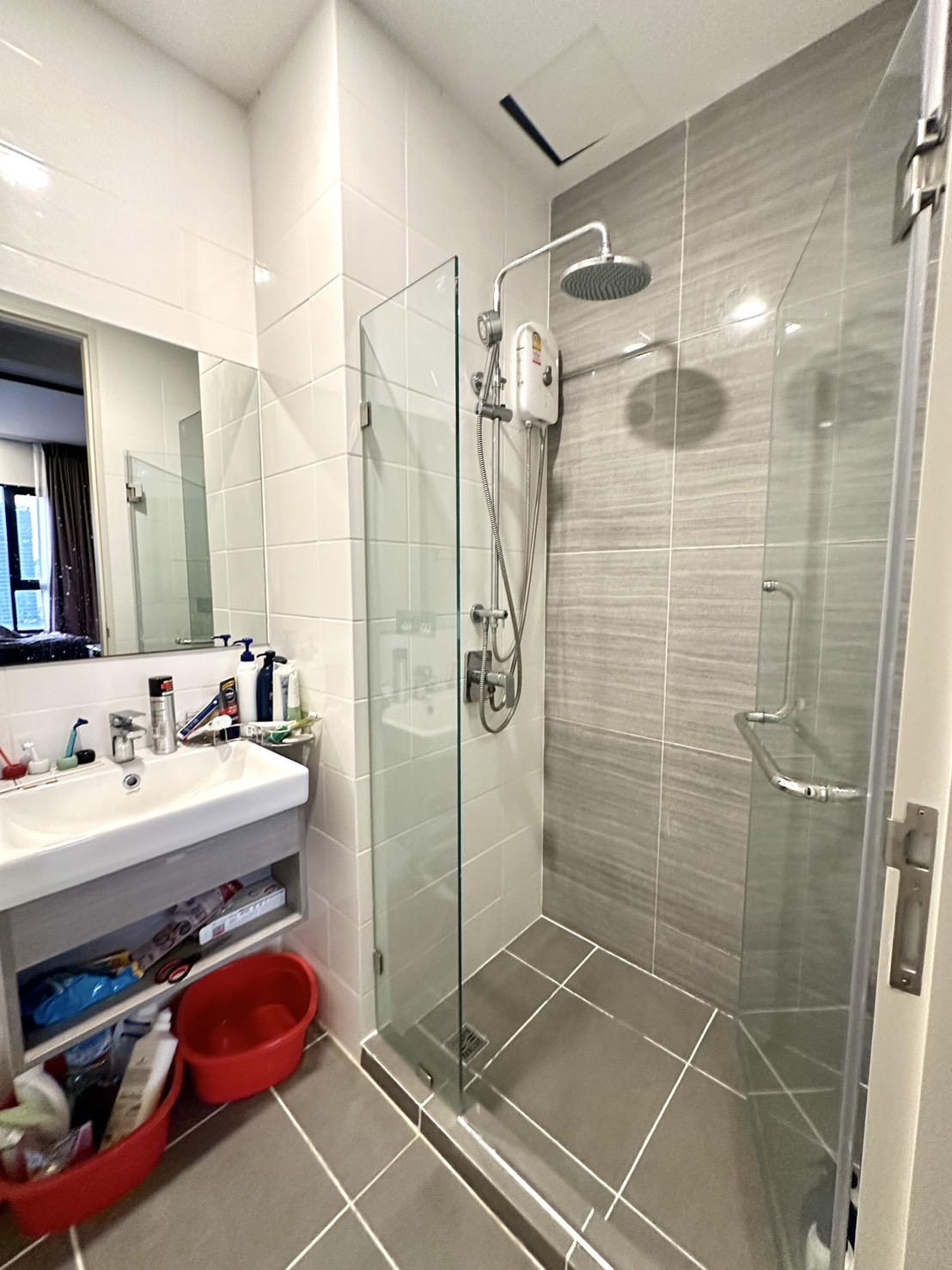 One Bedroom Condo For Rent