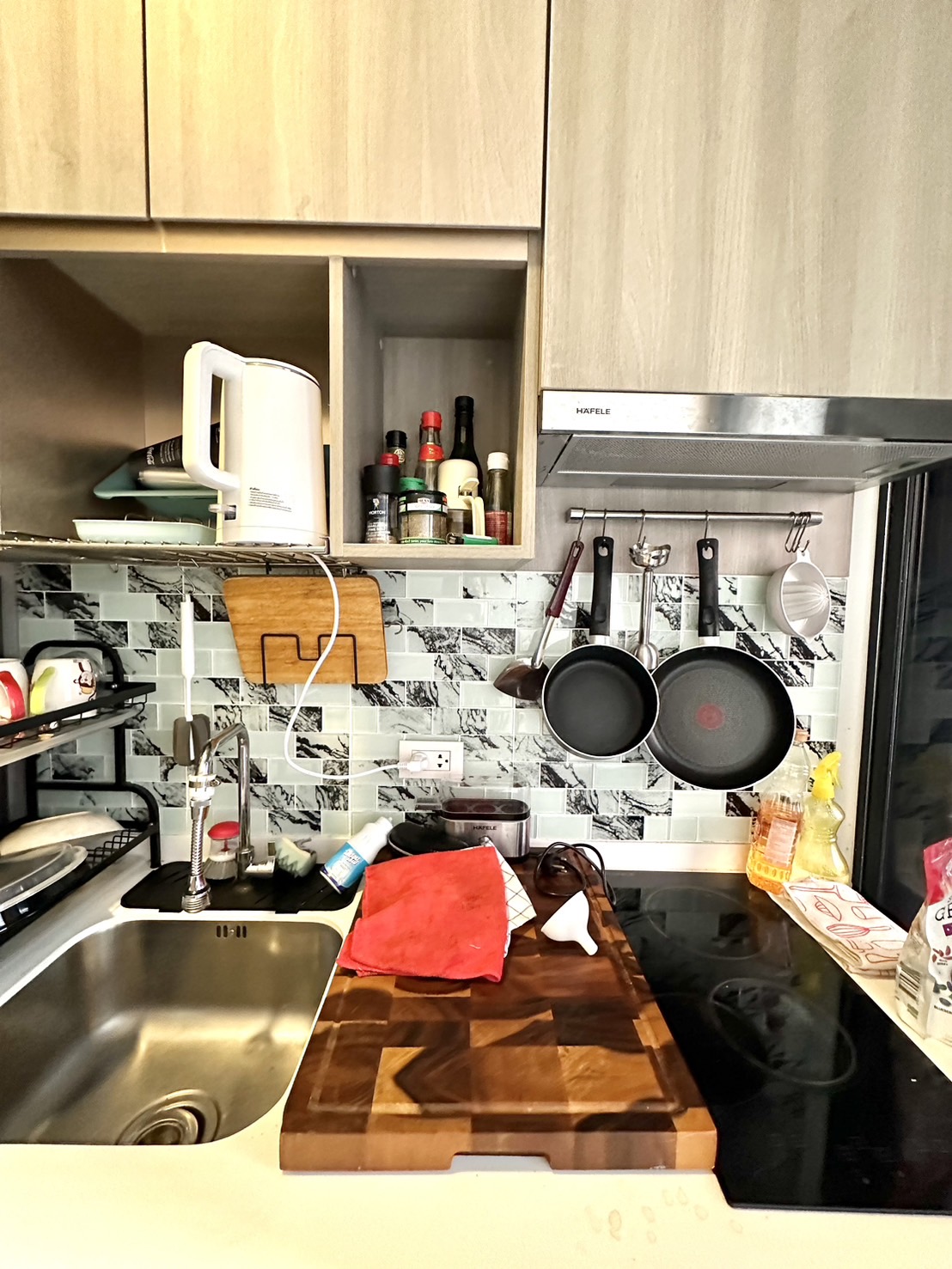 One Bedroom Condo For Rent