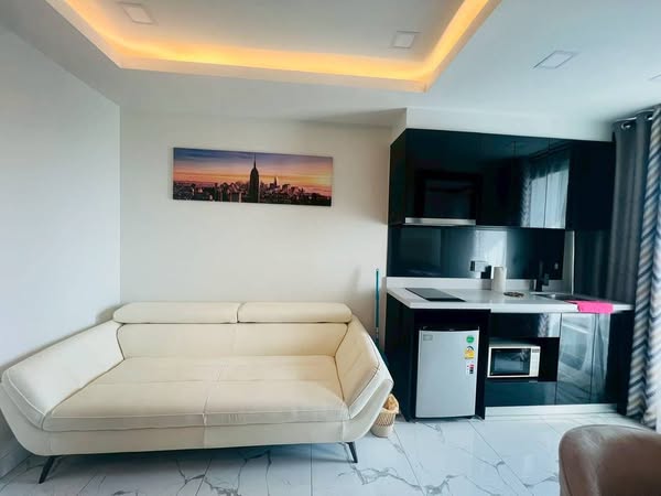 One Bedroom Condo For Rent