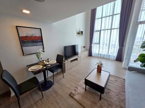 Duplex One Bedroom Apartment For Rent 
