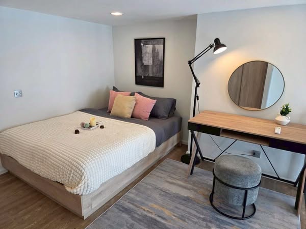 Duplex One Bedroom Apartment For Rent 