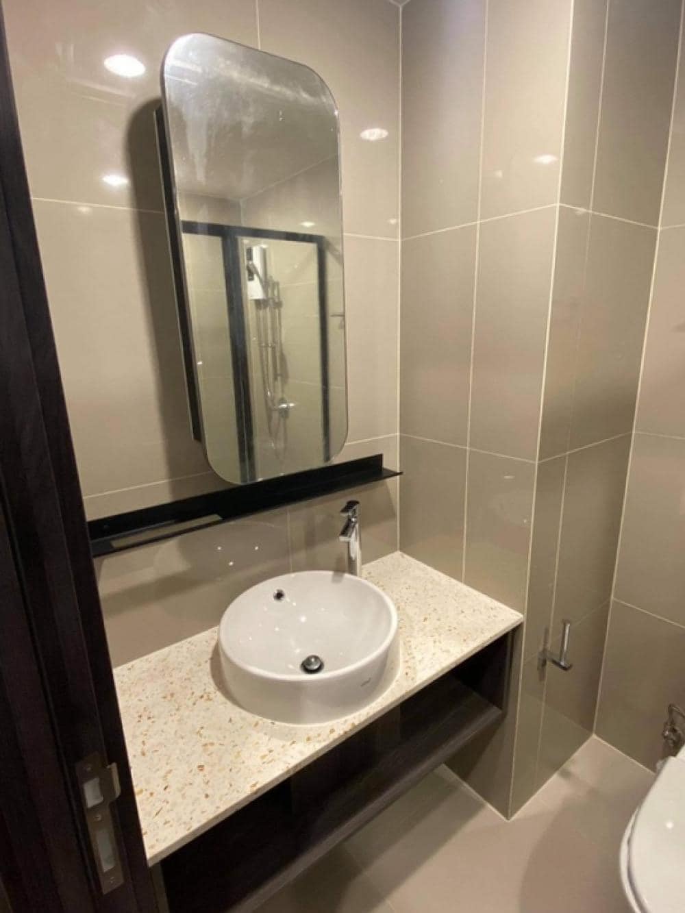 One Bedroom Condo For Rent