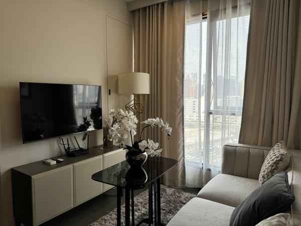 One Bedroom Condo For Rent