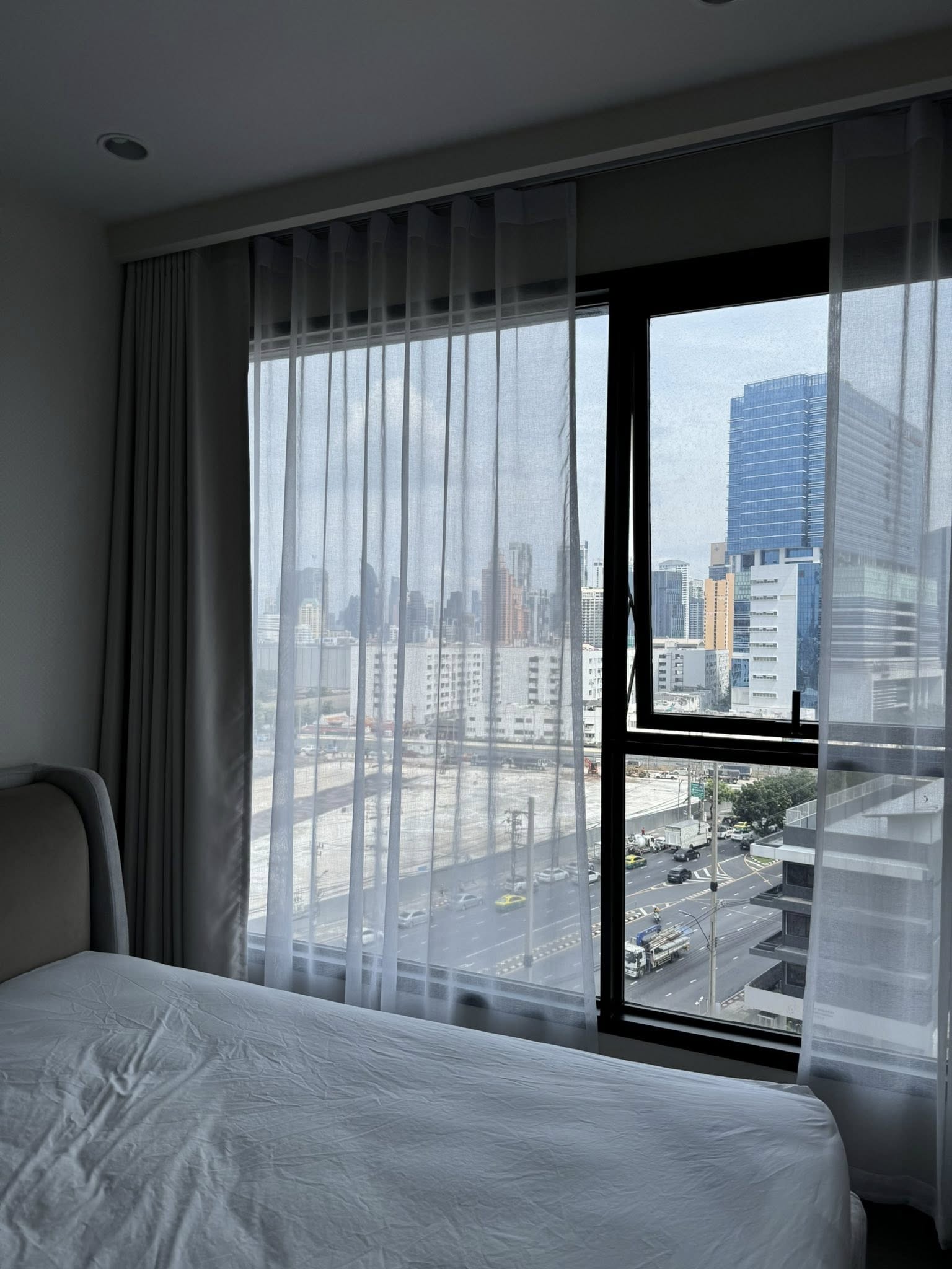 One Bedroom Condo For Rent