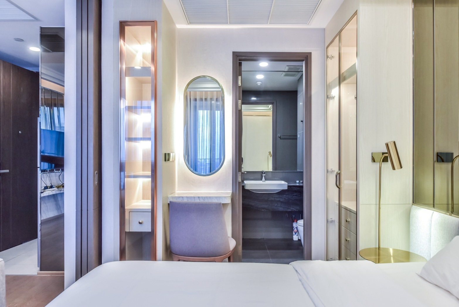 One Bedroom Condo For Rent