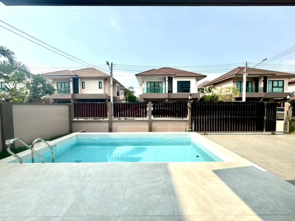 Pool Villa For Rent