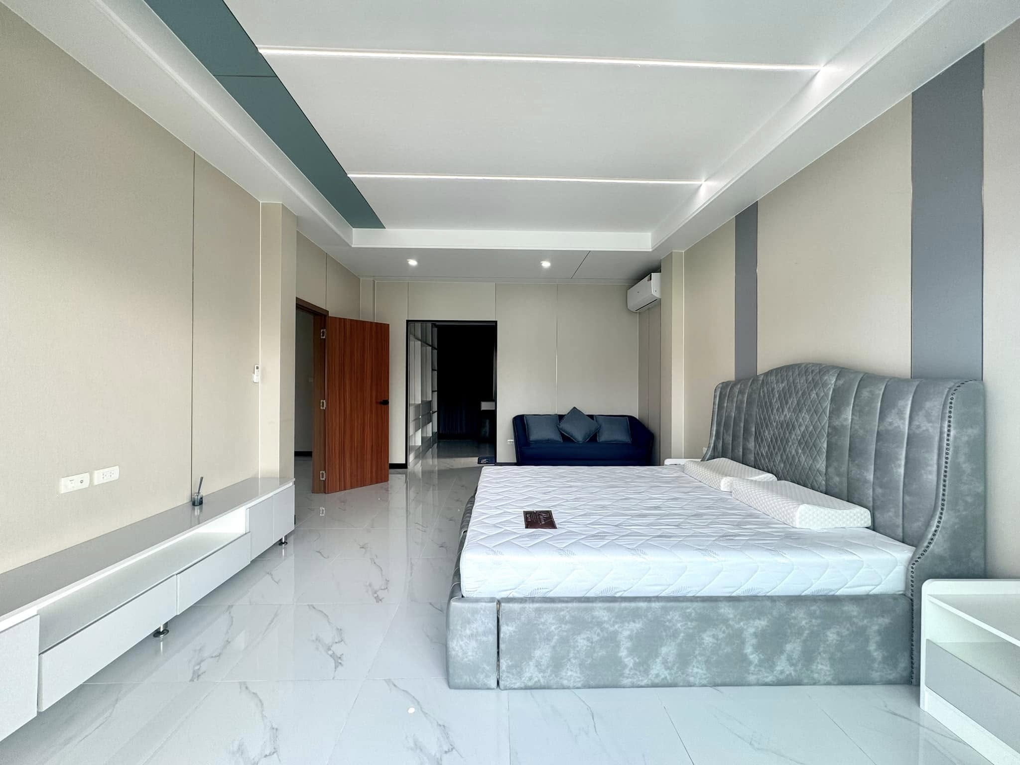 Pool Villa For Rent