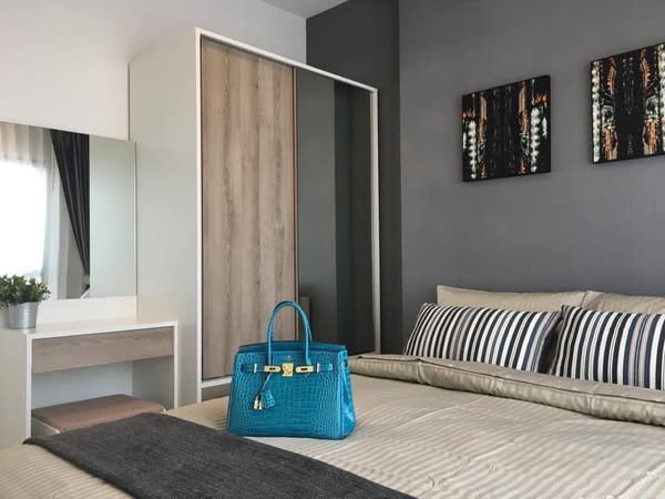 One Bedroom Condo For Rent