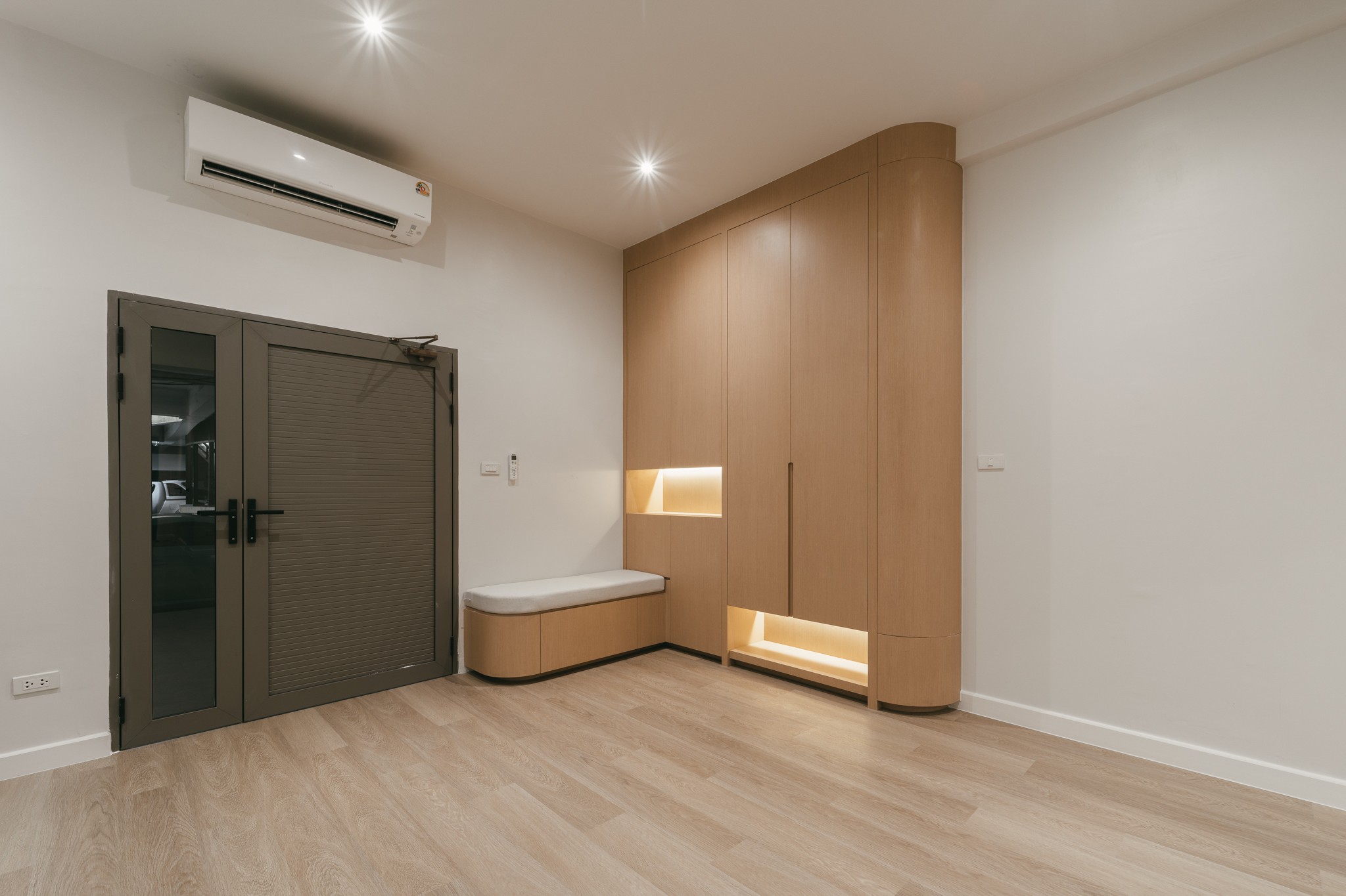 Beautiful Townhouse For Rent