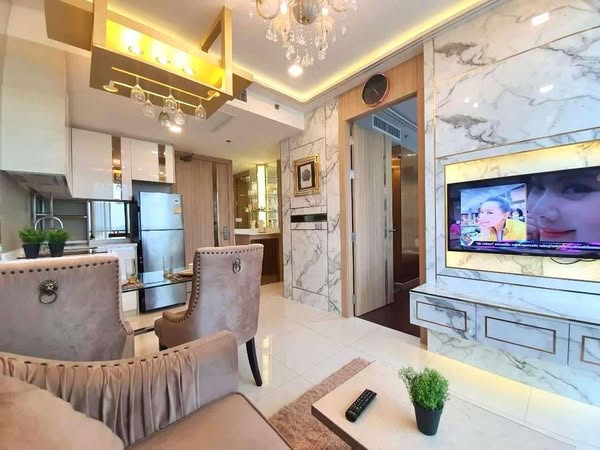 One Bedroom Condo For Rent