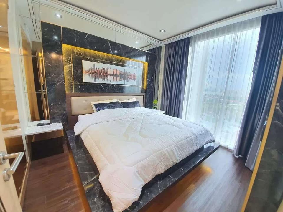 One Bedroom Condo For Rent