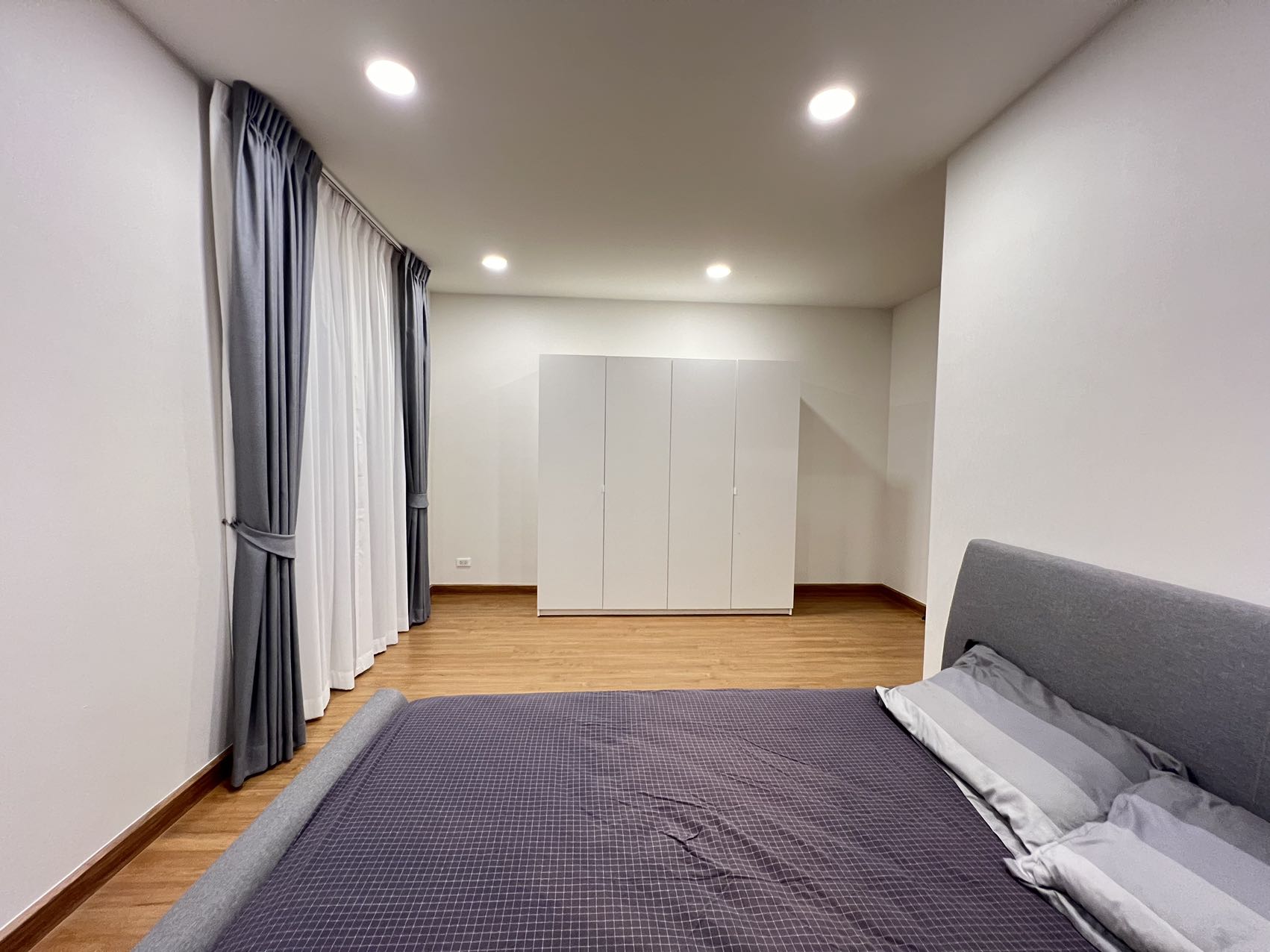Detached House For Rent