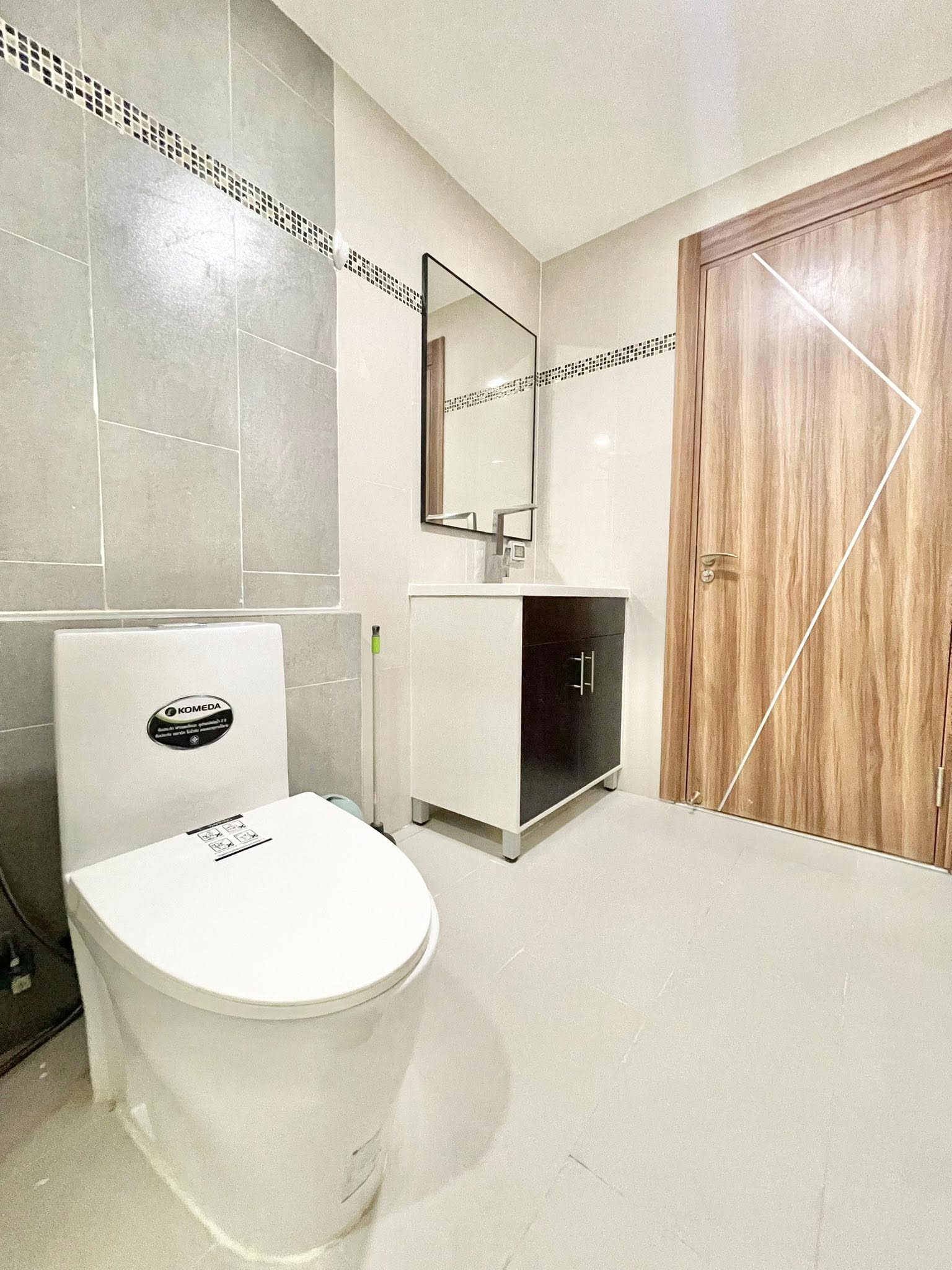Large Two Bedroom Condo For Rent
