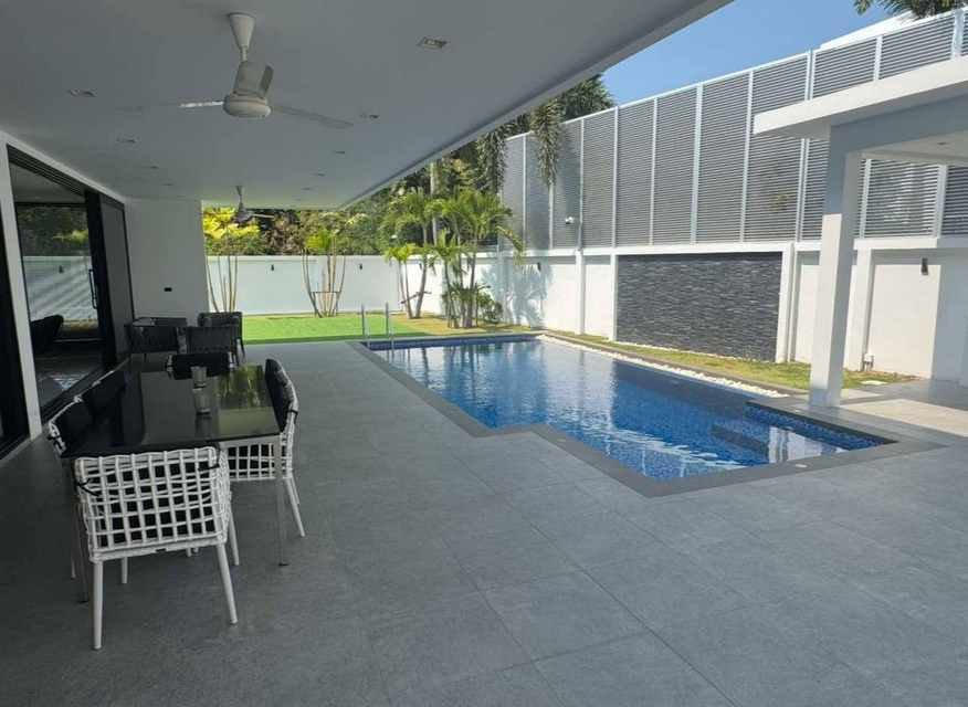Beautiful Pool Villa For Sale