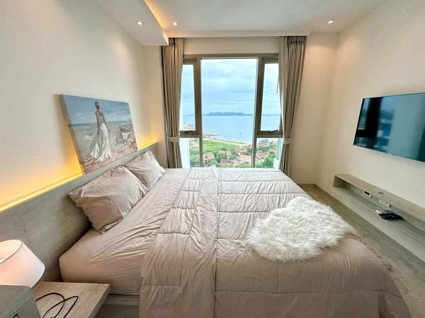One Bedroom Condo For Rent