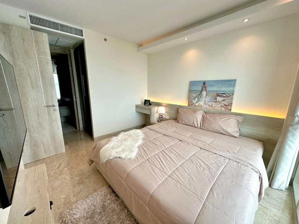 One Bedroom Condo For Rent