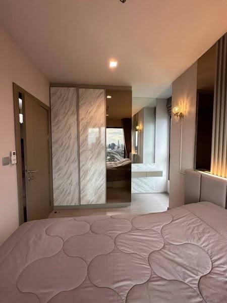 One Bedroom Condo For Rent