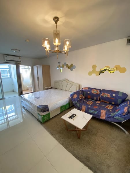 One Bedroom Condo For Rent