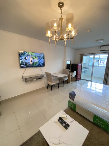 One Bedroom Condo For Rent