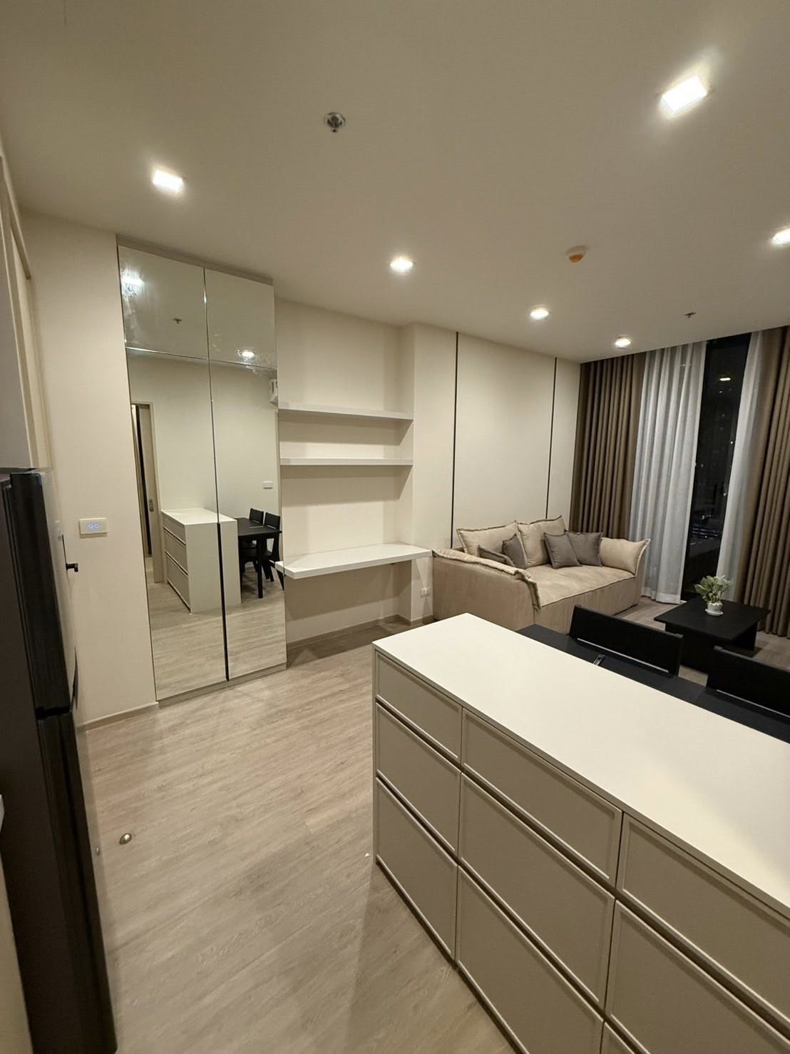 One Bedroom Condo For Rent