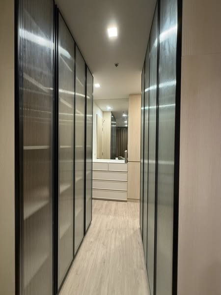 One Bedroom Condo For Rent
