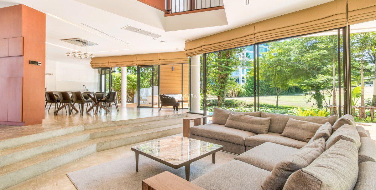 Beautiful House with Pool For Rent