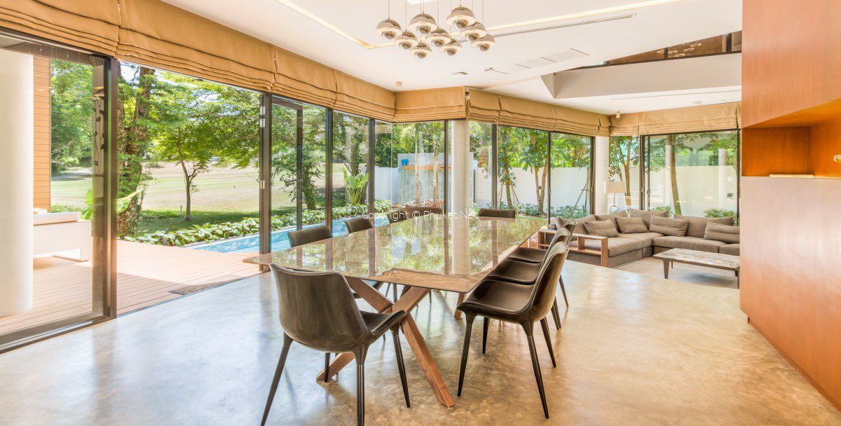 Beautiful House with Pool For Rent