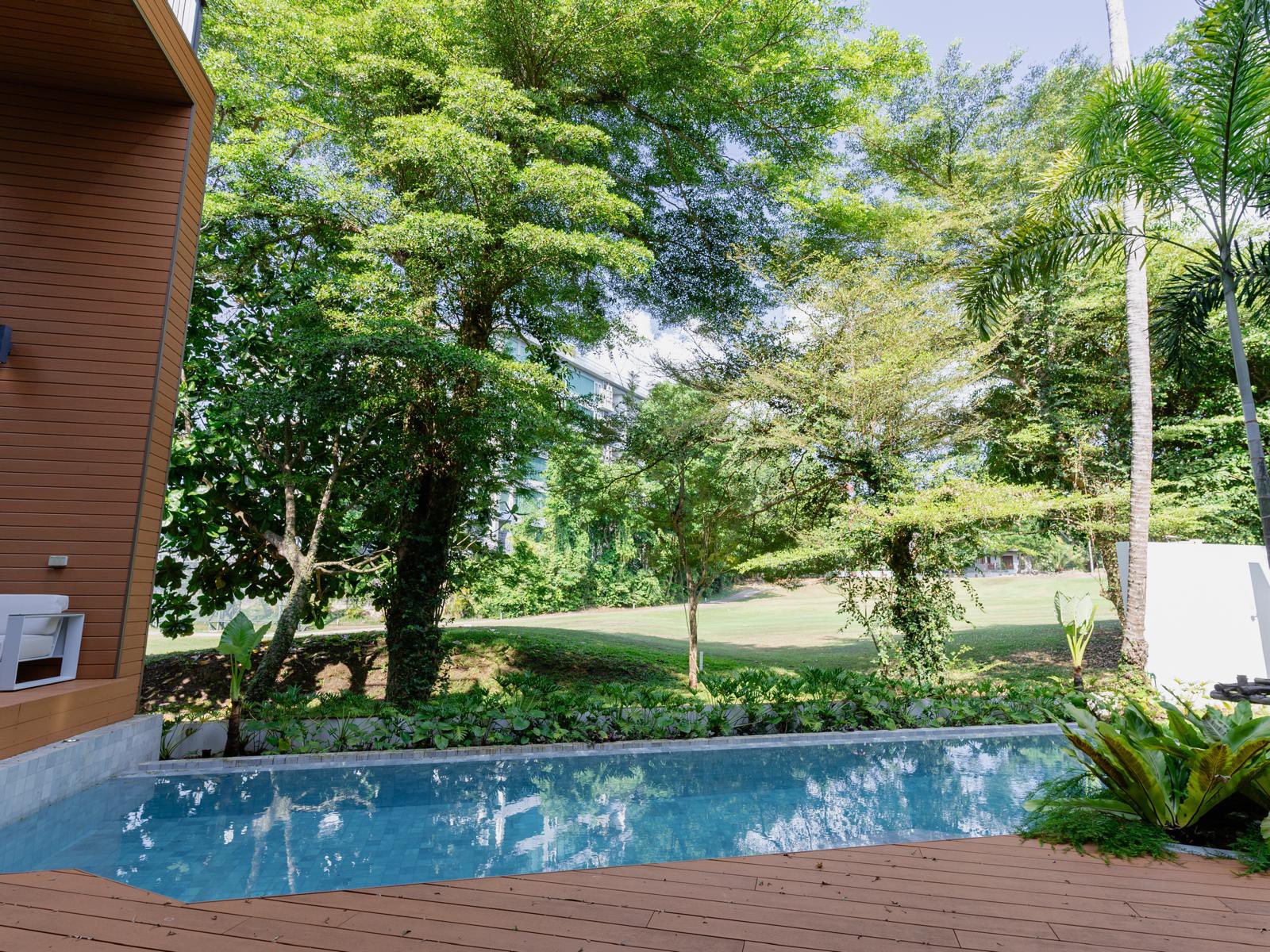 Beautiful House with Pool For Rent