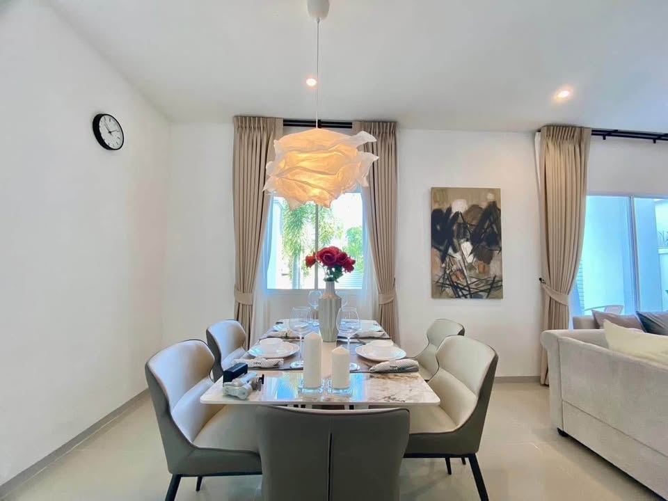 Beautiful House For Rent