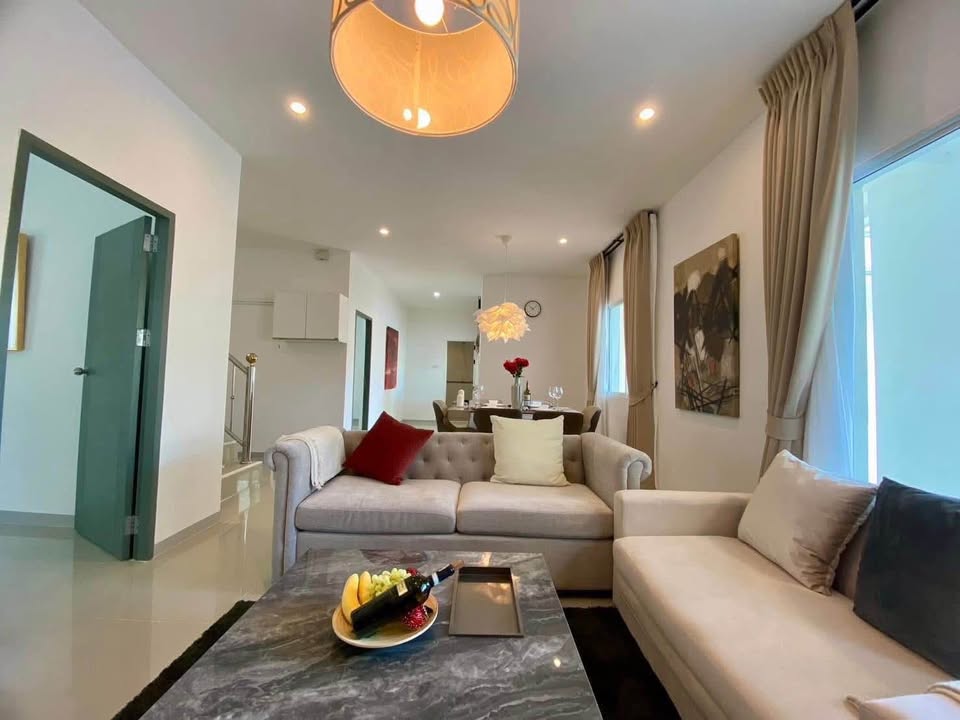 Beautiful House For Rent