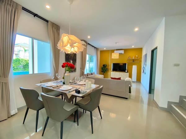 Beautiful House For Rent