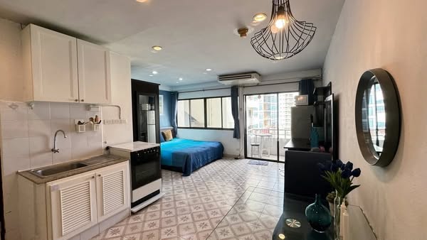 One Bedroom Condo For Rent