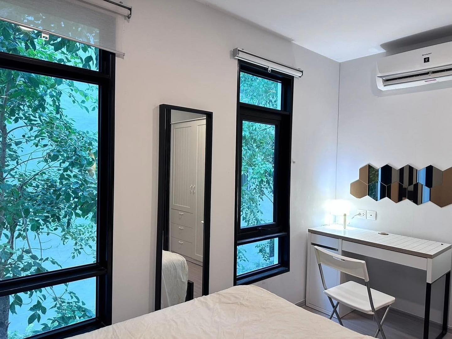 One Bedroom Apartment For Rent