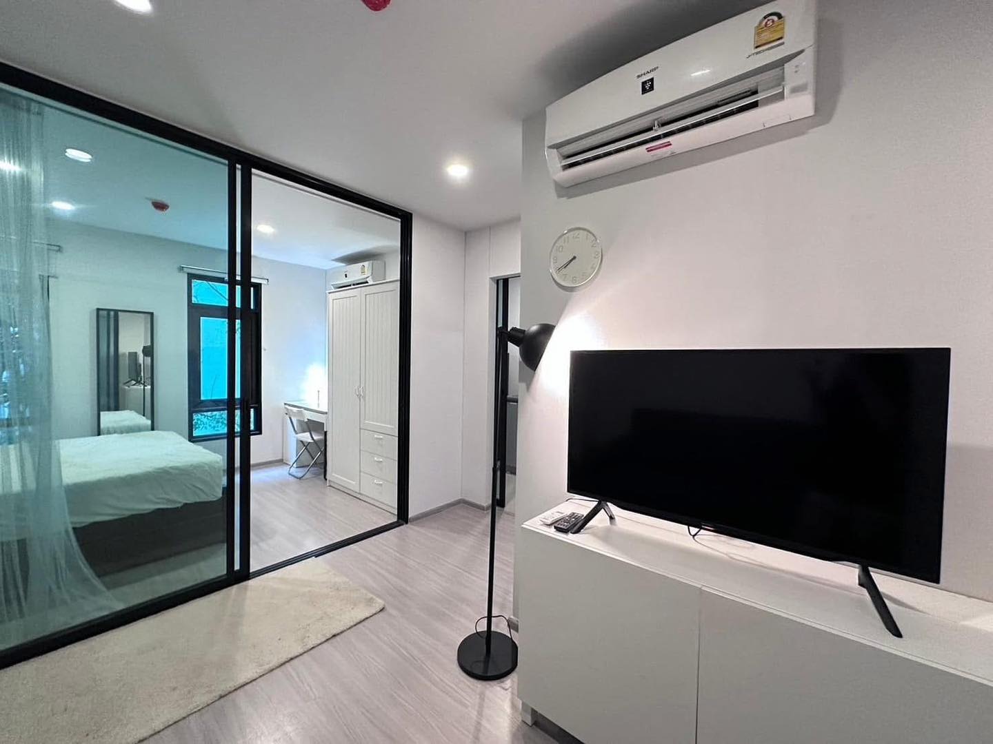 One Bedroom Apartment For Rent