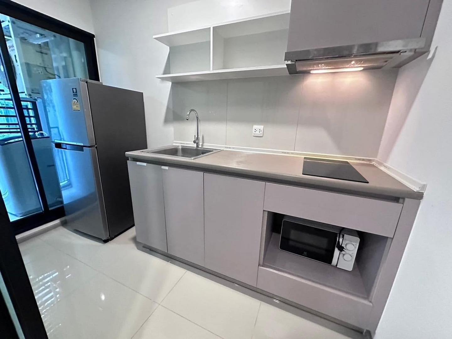 One Bedroom Apartment For Rent