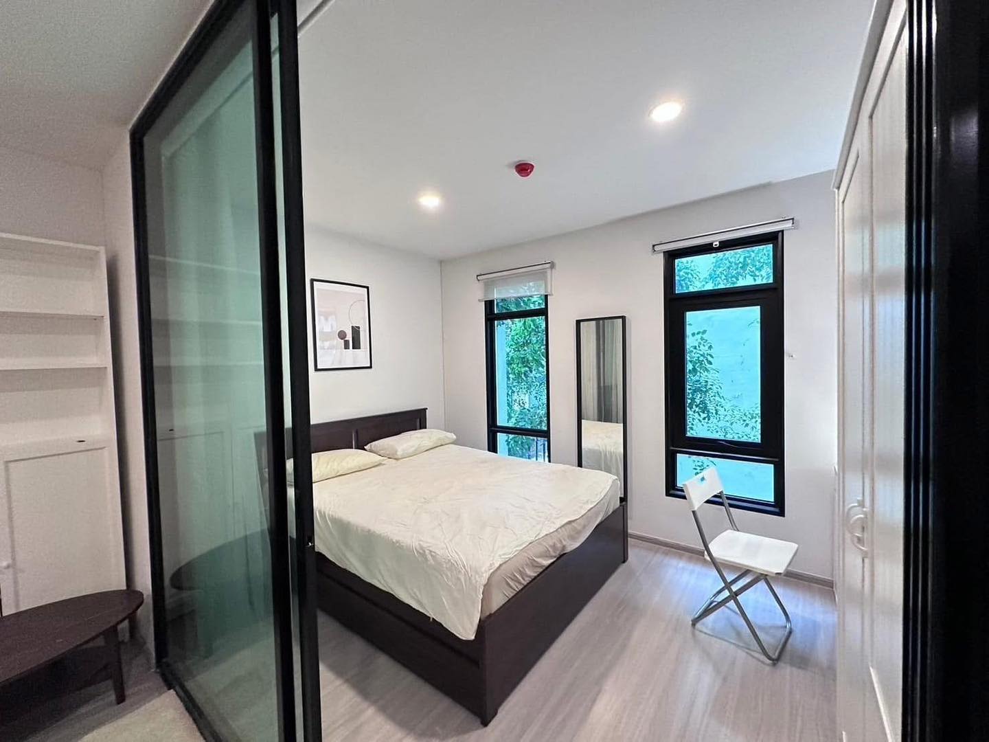 One Bedroom Apartment For Rent
