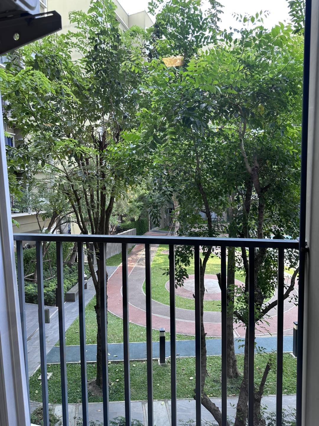 One Bedroom Condo For Rent