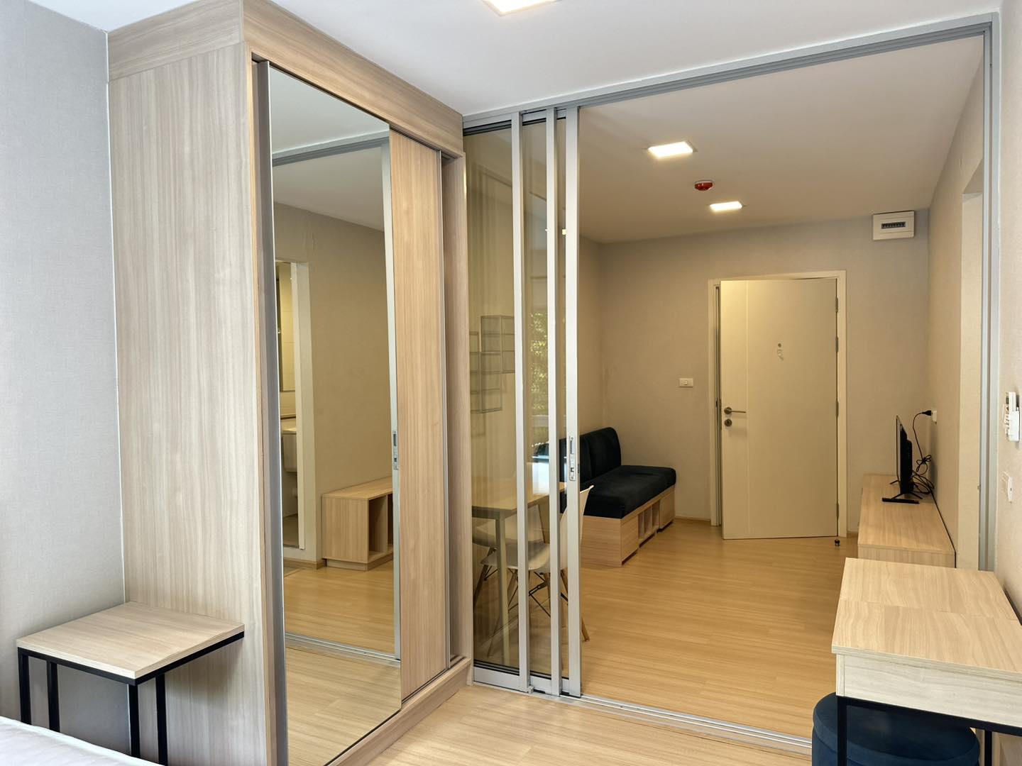 One Bedroom Condo For Rent