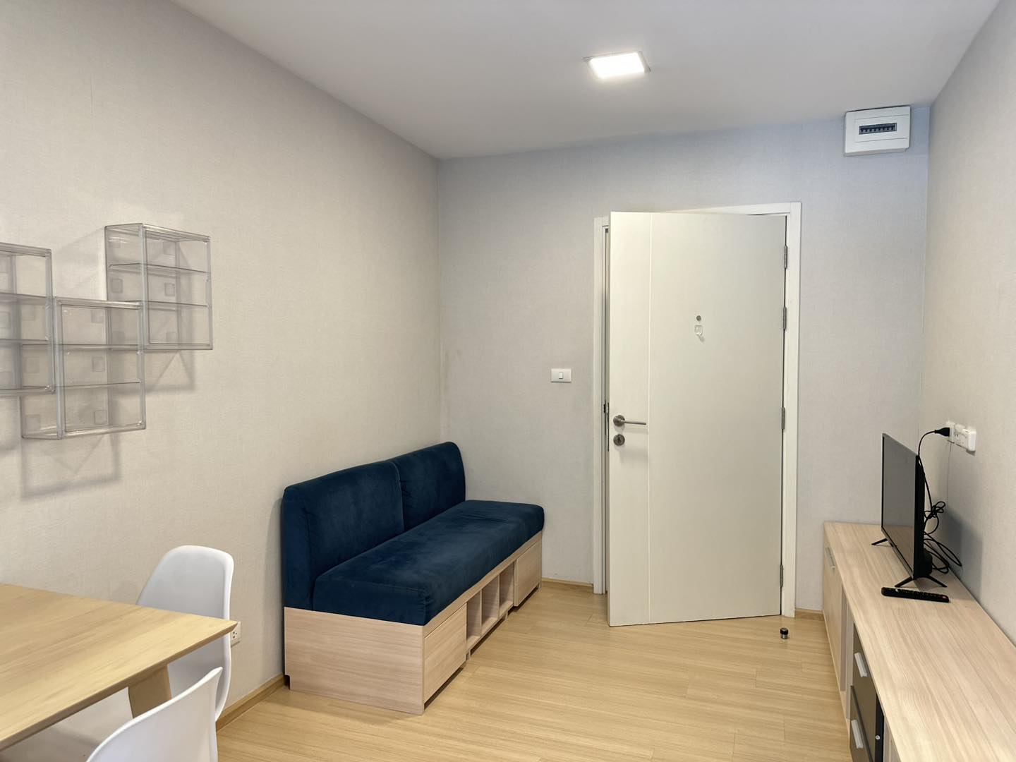One Bedroom Condo For Rent