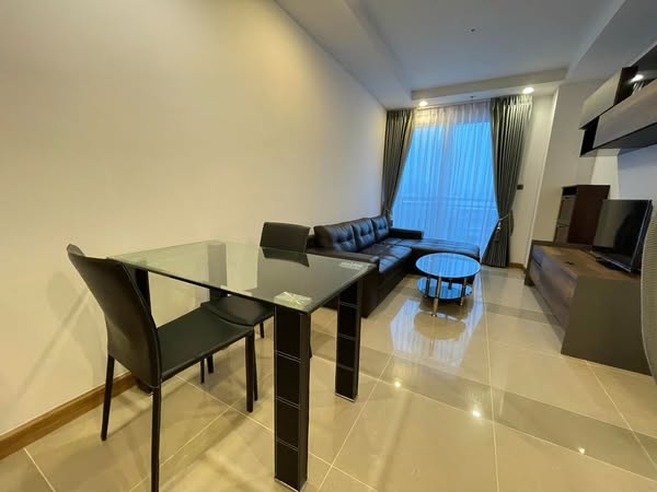 One Bedroom Apartment For Rent