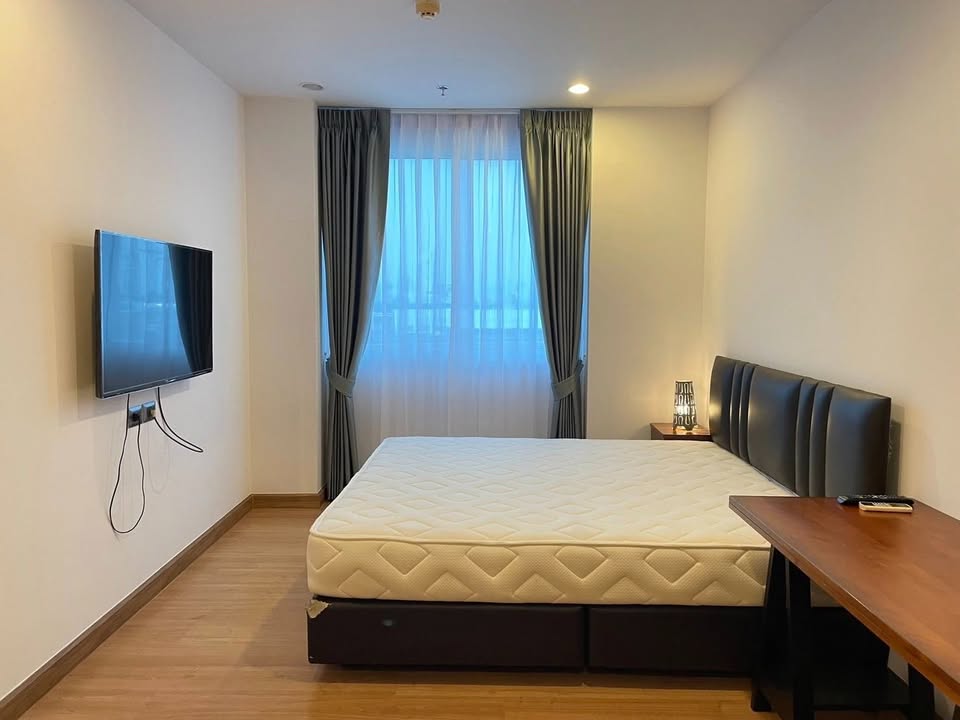 One Bedroom Apartment For Rent