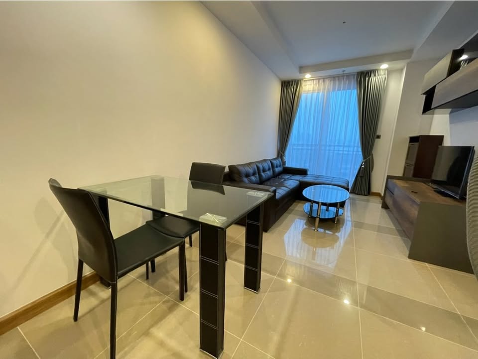 One Bedroom Apartment For Rent