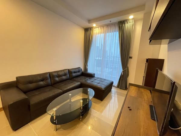 One Bedroom Apartment For Rent